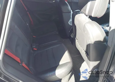 2021 Porsche Macan Gts z USA, uszkodzony, nr VIN WP1AG2A52MLB50846